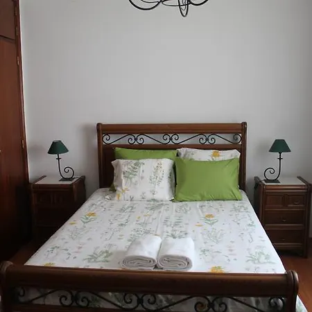 Surf Retreat Near Ericeira Holiday home Mafra