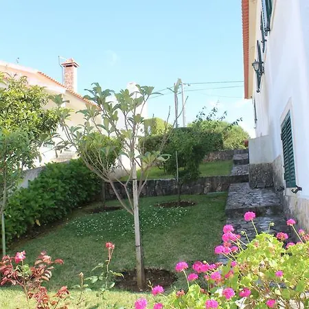 Surf Retreat Near Ericeira Holiday home