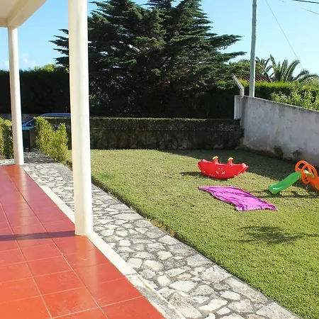 Holiday home Surf Retreat Near Ericeira *