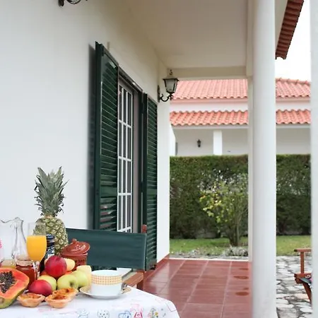 Surf Retreat Near Ericeira Holiday home