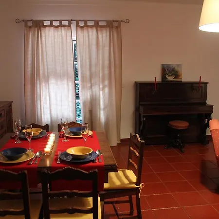 Surf Retreat Near Ericeira Holiday home *