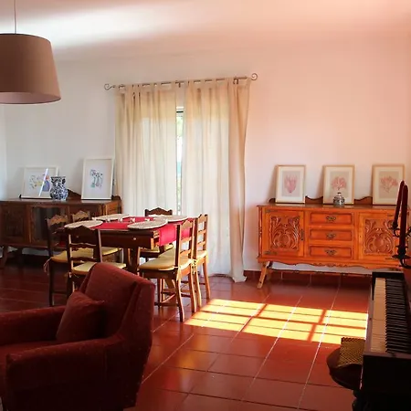 Surf Retreat Near Ericeira Holiday home *