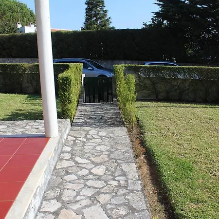 Holiday home Surf Retreat Near Ericeira Mafra